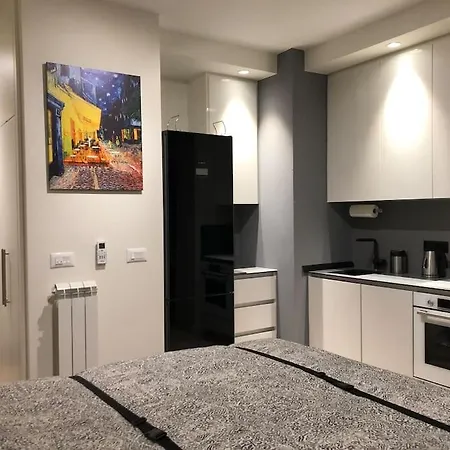 Lovely Bw Metropolitan Apartamento Belgrado