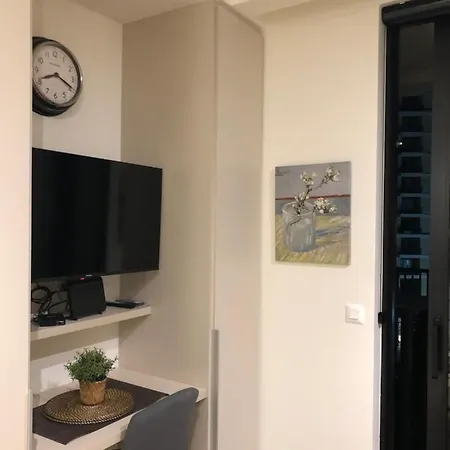 Lovely Bw Metropolitan Apartamento Belgrado